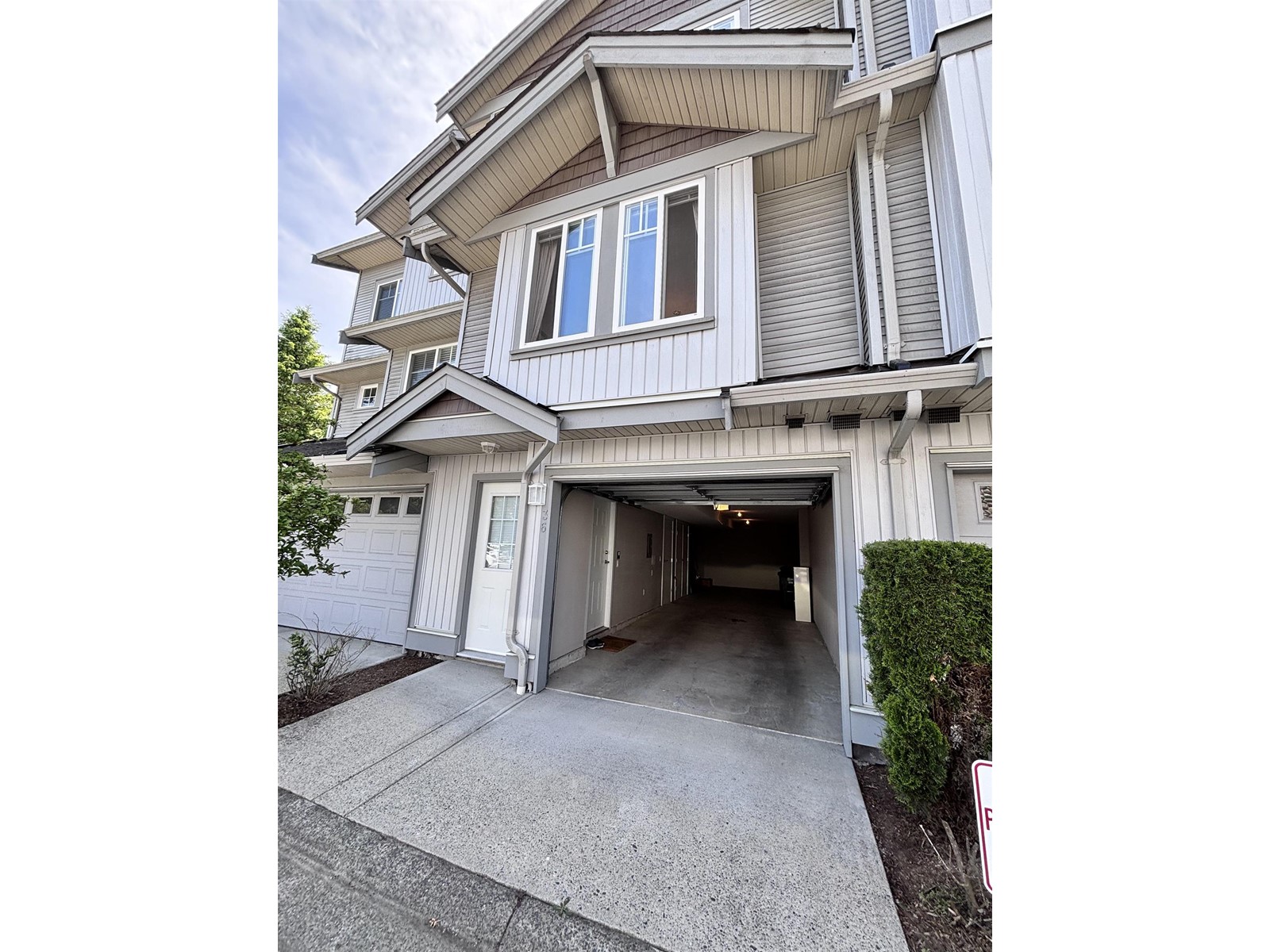 36 12040 68 AVENUE, surrey, British Columbia