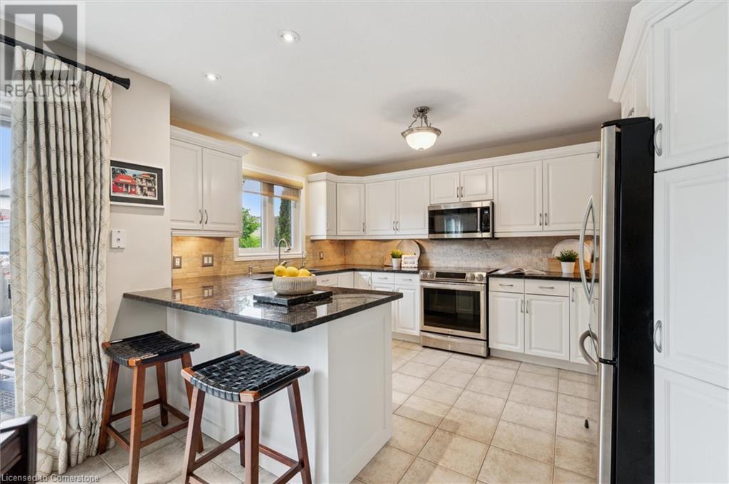 65 Winifred Street, Kitchener, Ontario  N2P 2M7 - Photo 10 - 40733798