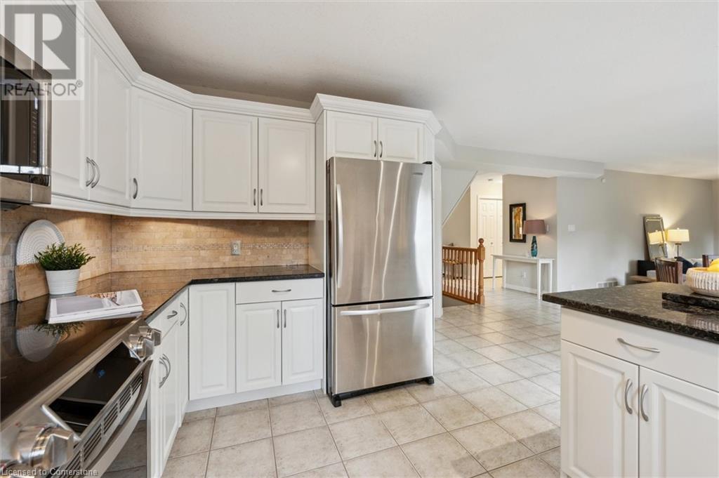65 Winifred Street, Kitchener, Ontario  N2P 2M7 - Photo 11 - 40733798