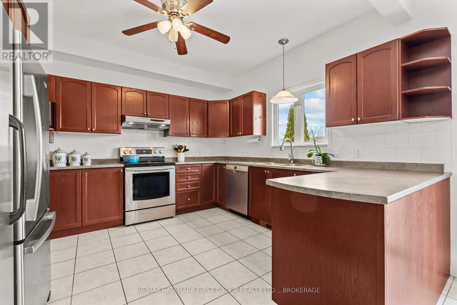 530 Nora Court, Kingston (Kingston East (Incl Barret Crt)), Ontario  K7K 7L9 - Photo 16 - X12088883
