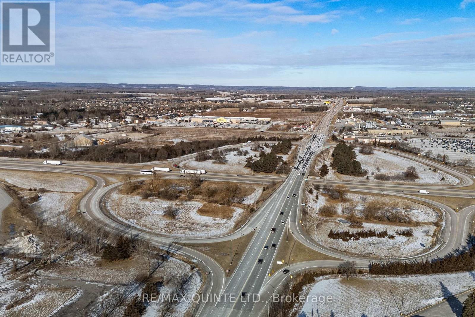 5 Stratton Drive, Belleville, Ontario  K8P 2M8 - Photo 13 - X12183552