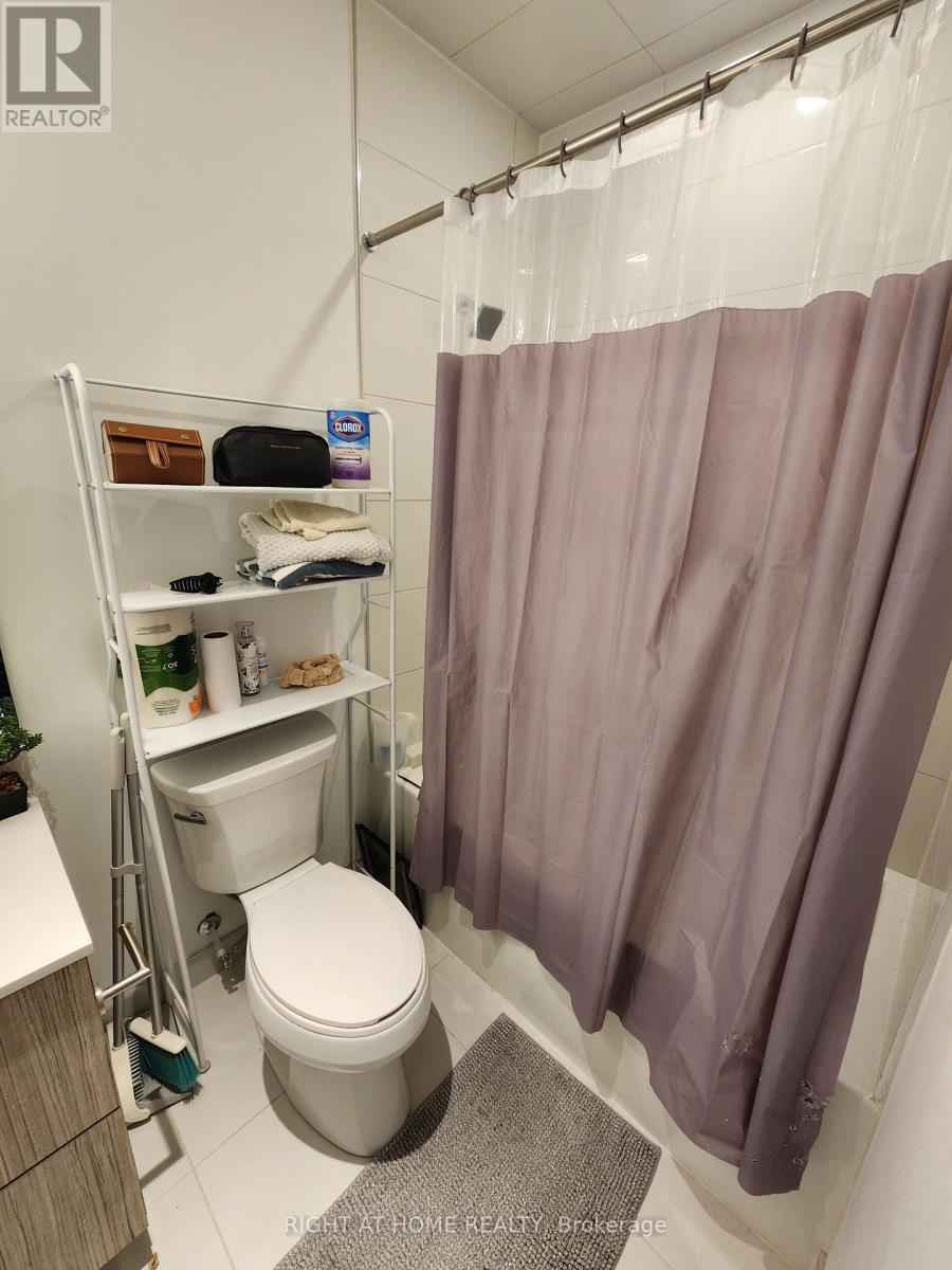 2803 - 395 Bloor Street, Toronto, Ontario  M4W 0B4 - Photo 8 - C12183493