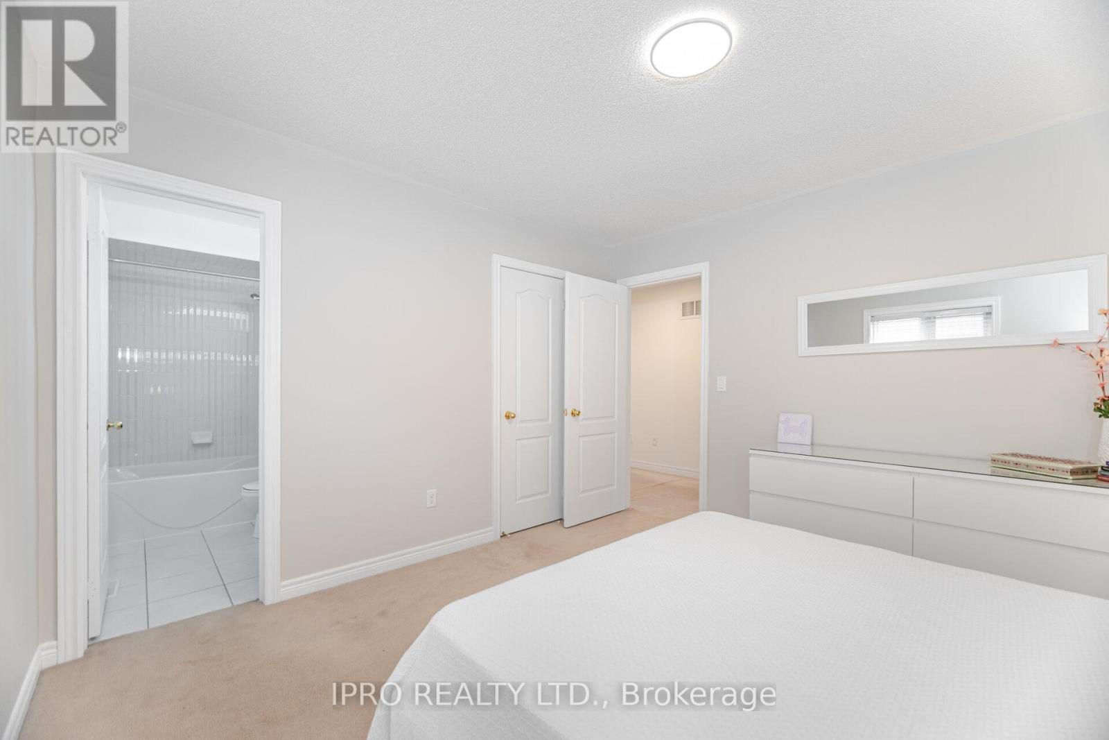 175 Bellchase Trail, Brampton, Ontario  L6P 3P7 - Photo 29 - W12183487