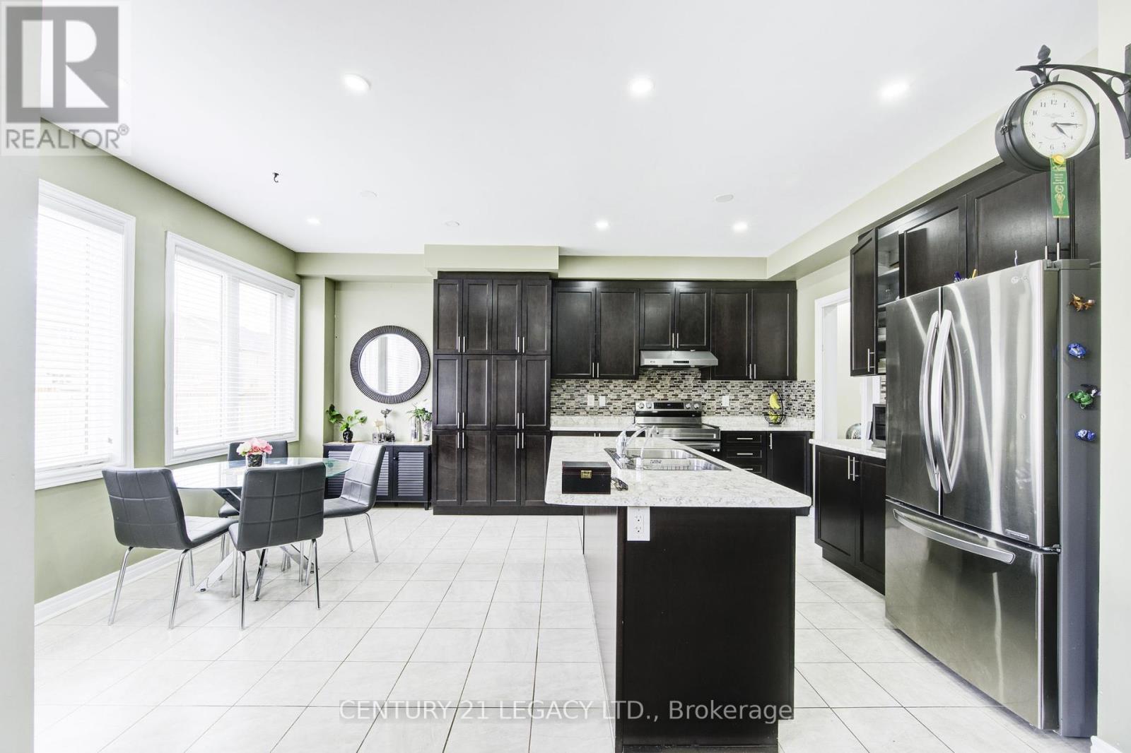 1065 Upper Thames Drive, Woodstock, Ontario  N4T 0H2 - Photo 12 - X12181092