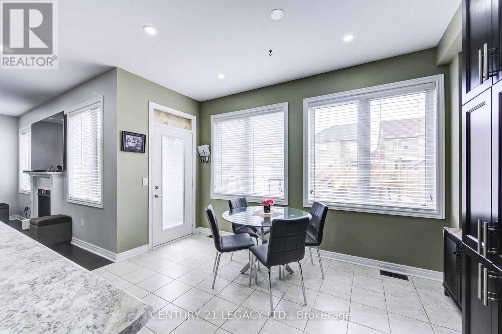 1065 Upper Thames Drive, Woodstock, Ontario  N4T 0H2 - Photo 13 - X12181092