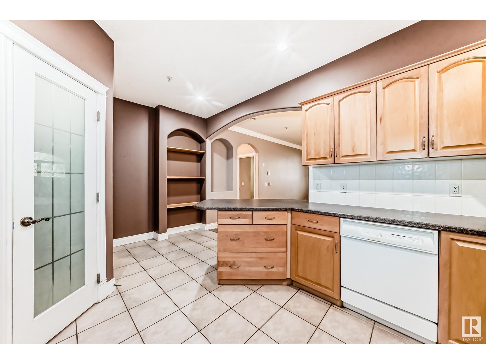 #105 10178 117 St Nw, Edmonton, Alberta  T5K 2X9 - Photo 15 - E4439360