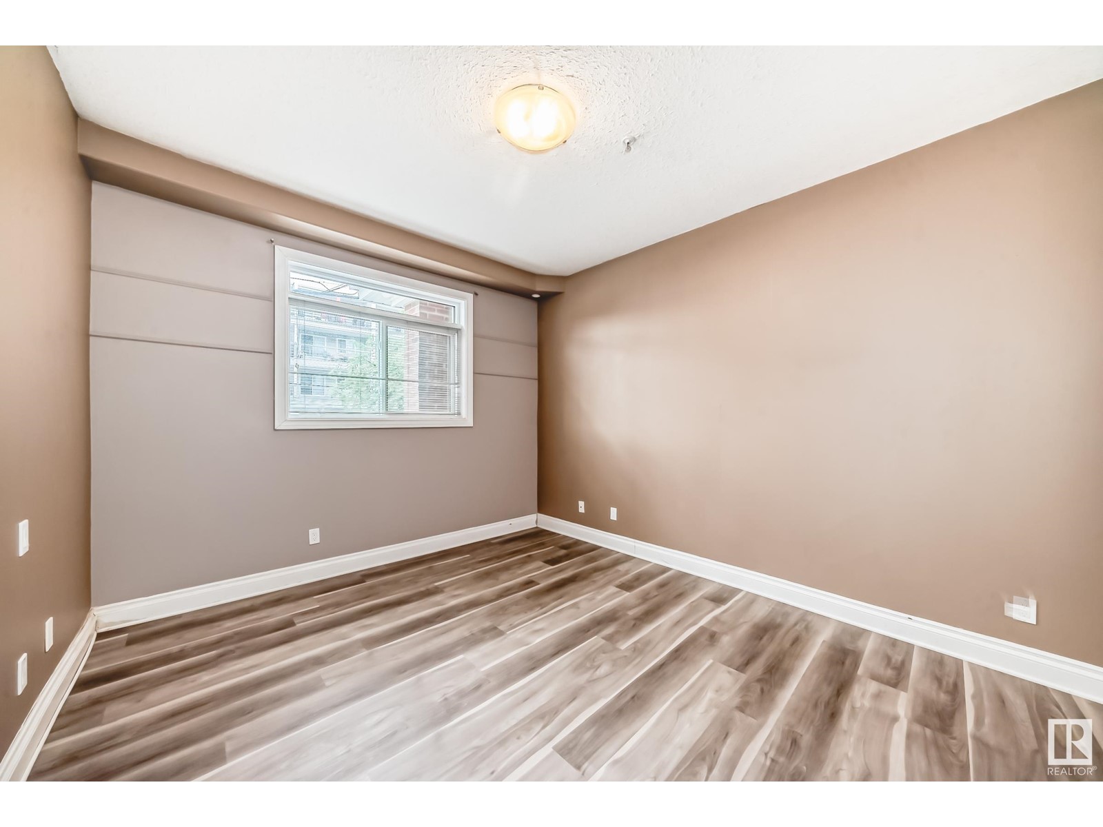 #105 10178 117 St Nw, Edmonton, Alberta  T5K 2X9 - Photo 20 - E4439360