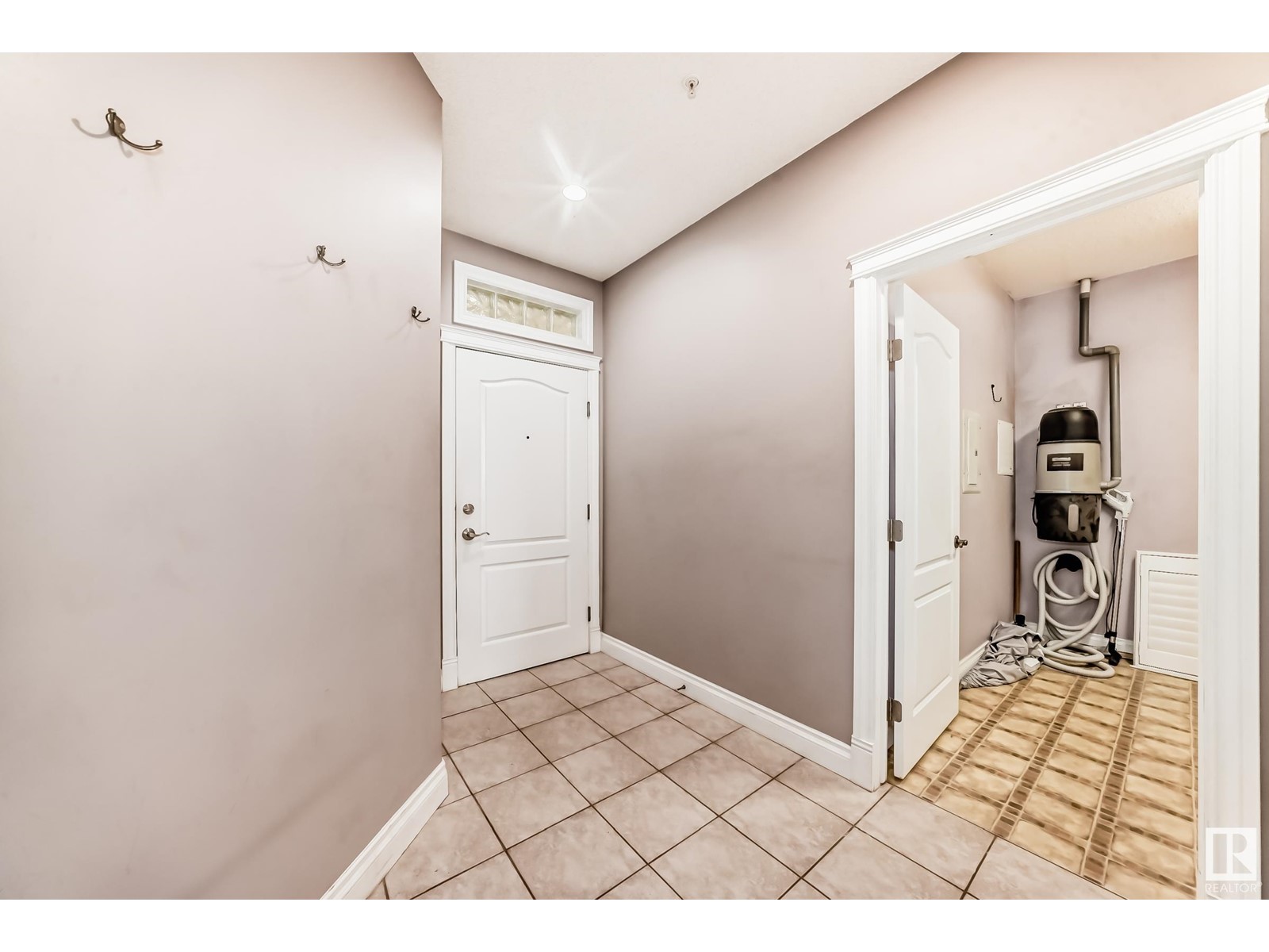 #105 10178 117 St Nw, Edmonton, Alberta  T5K 2X9 - Photo 28 - E4439360