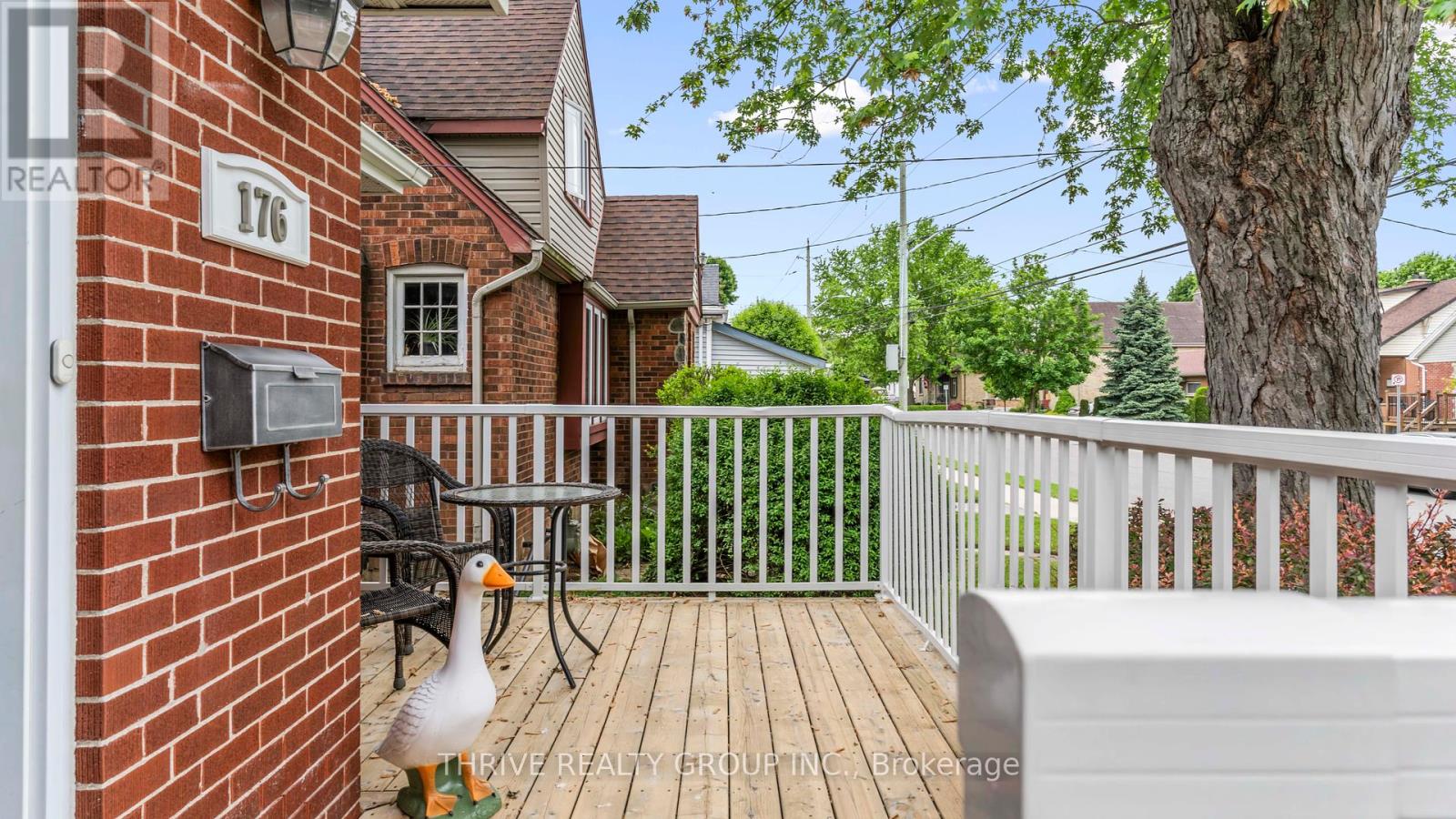 176 High Street, London South, Ontario  N6C 4K6 - Photo 2 - X12183555