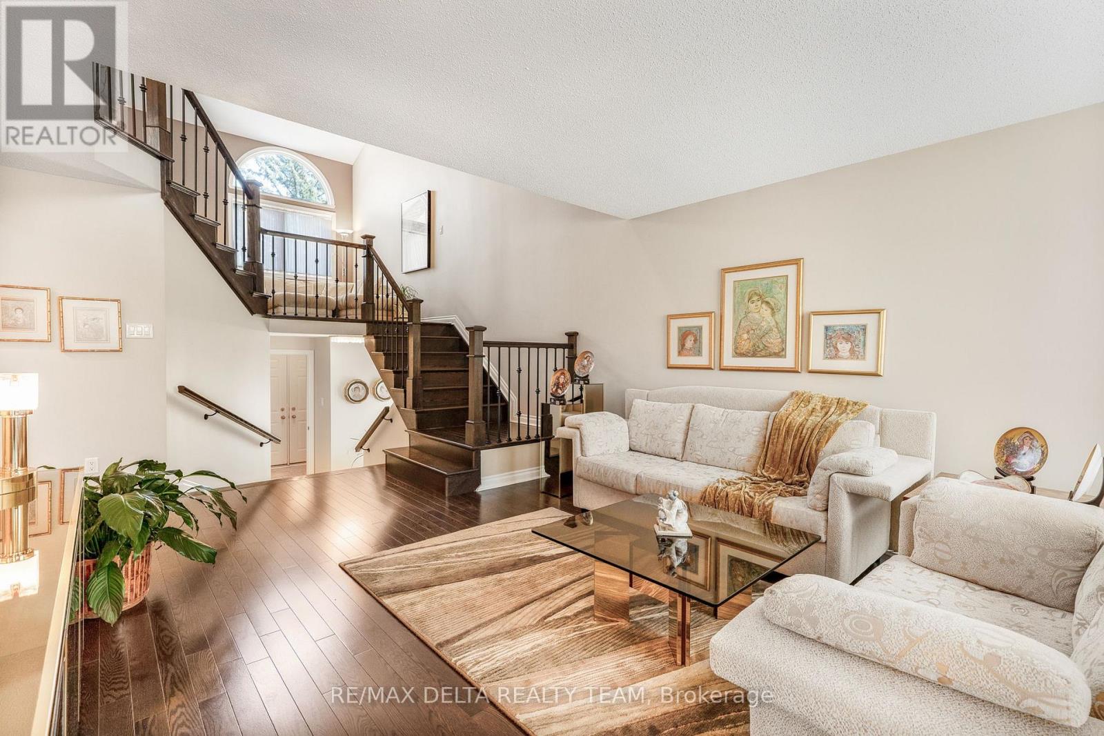 1389 Norview Crescent, Ottawa, Ontario  K4A 1Y4 - Photo 6 - X12183584