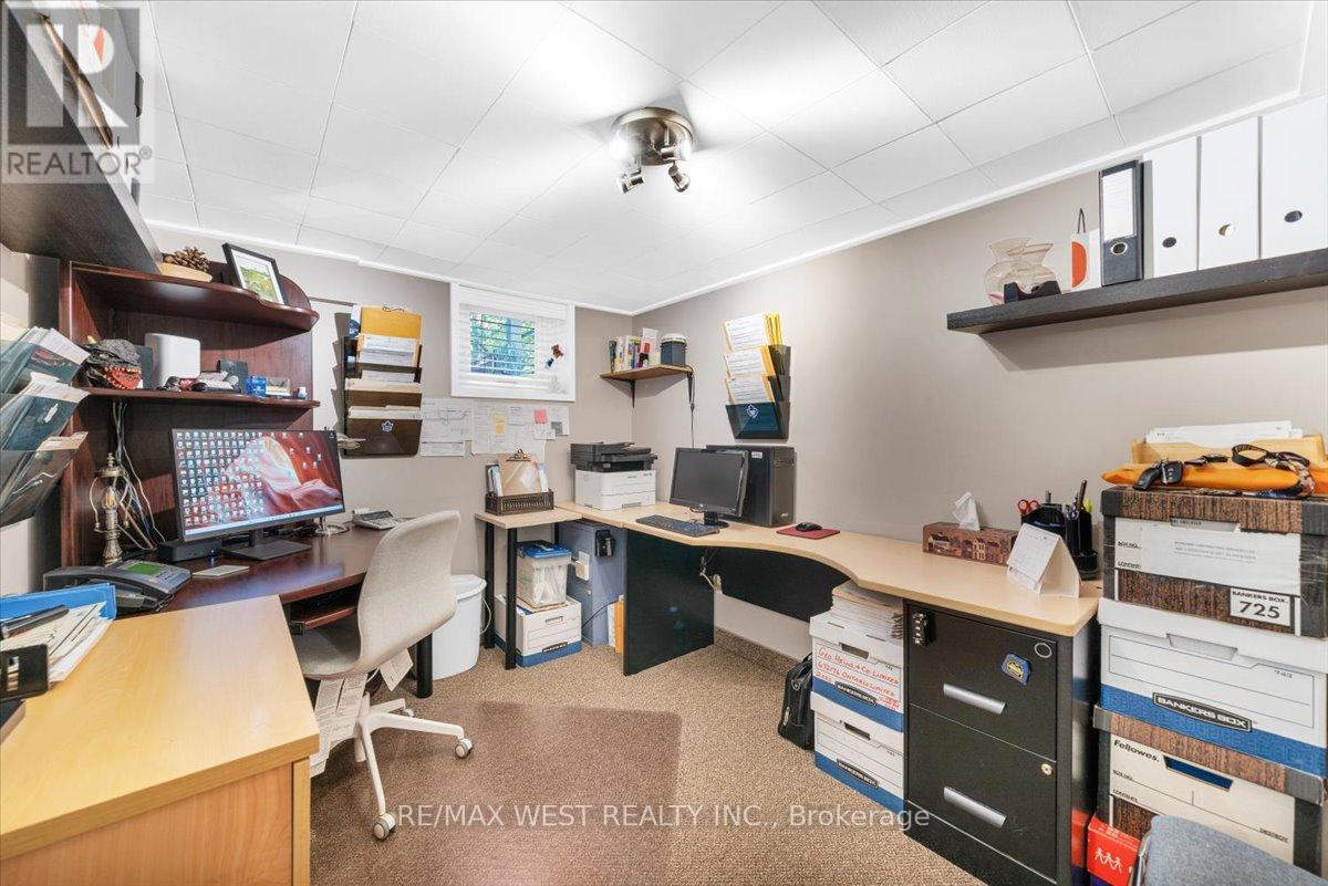 197 Gamma Street, Toronto, Ontario  M8W 4G6 - Photo 22 - W12176449