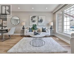 55 COMBERMERE DRIVE, Toronto, Ontario