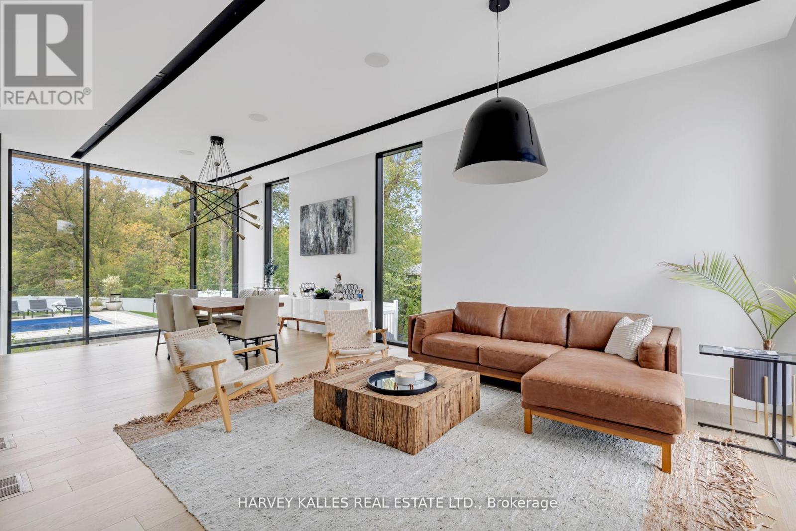 Property at 14634 WOODBINE AVENUE image 4