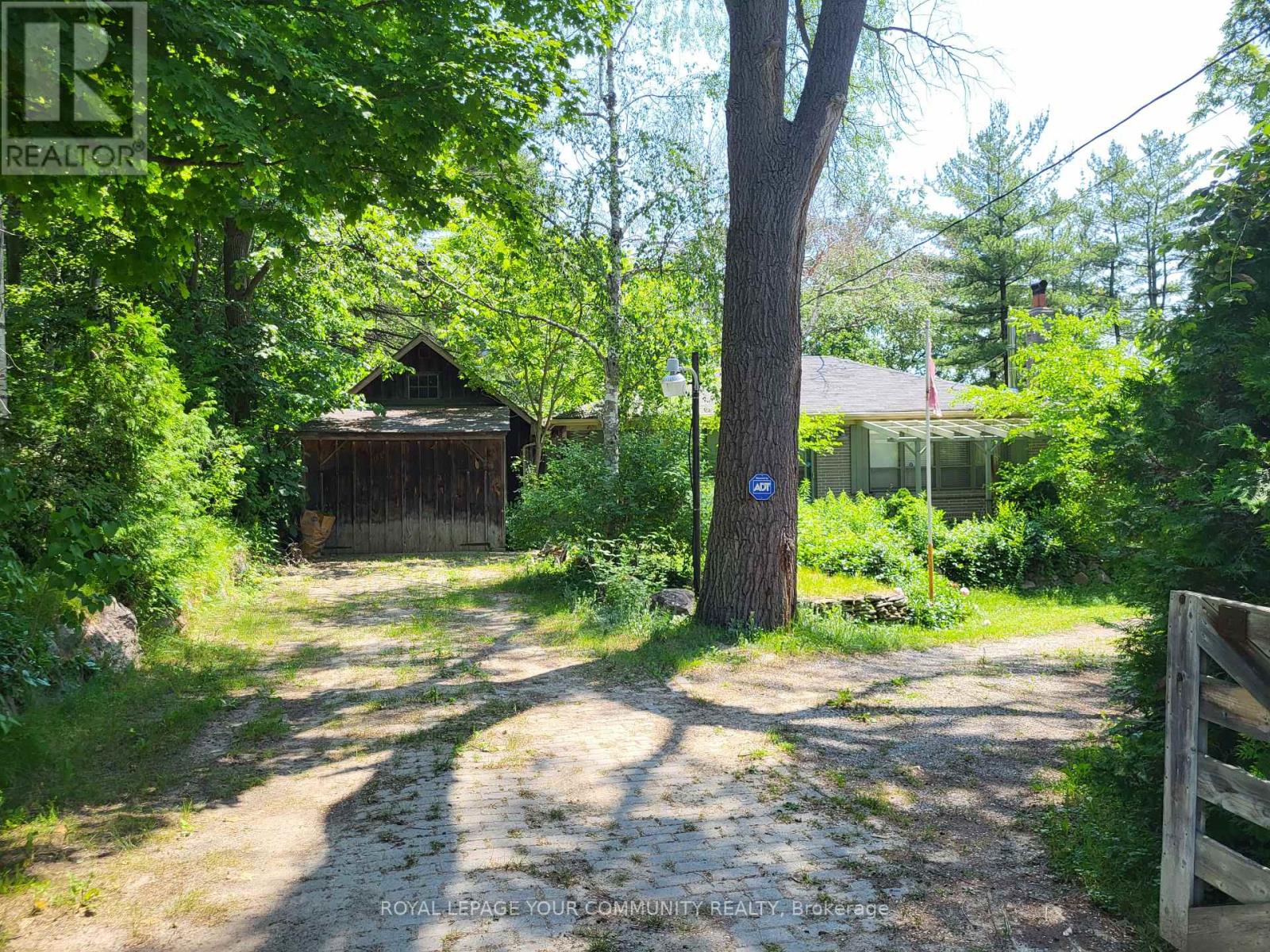 Property at 11419 BATHURST STREET image 3