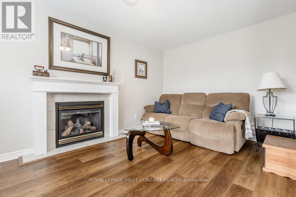 87 Stollar Boulevard, Barrie (Little Lake), Ontario  L4M 6N3 - Photo 14 - S12183559