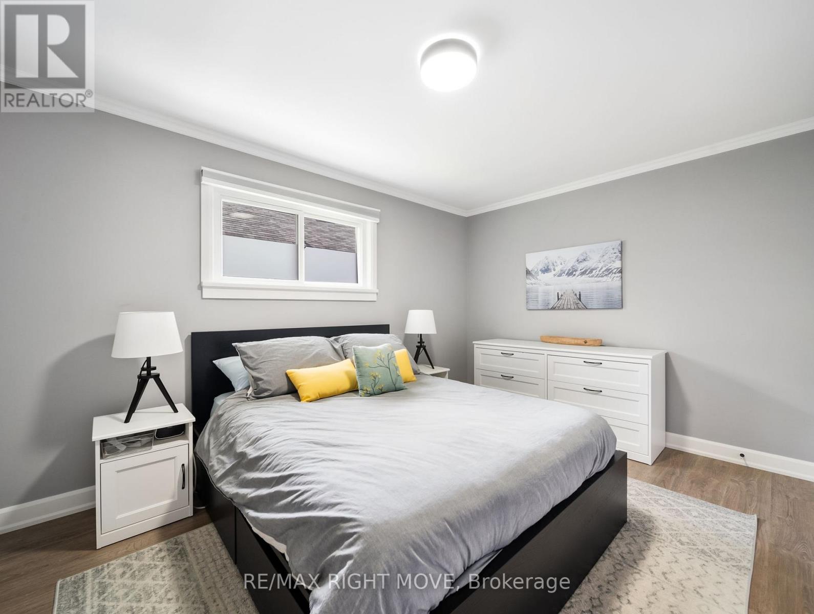 26 Albany Avenue, Orillia, Ontario  L3V 2T5 - Photo 12 - S12183570