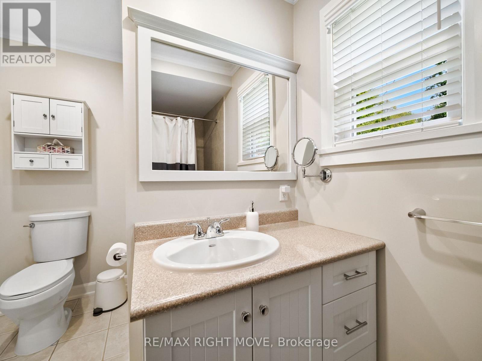 26 Albany Avenue, Orillia, Ontario  L3V 2T5 - Photo 14 - S12183570