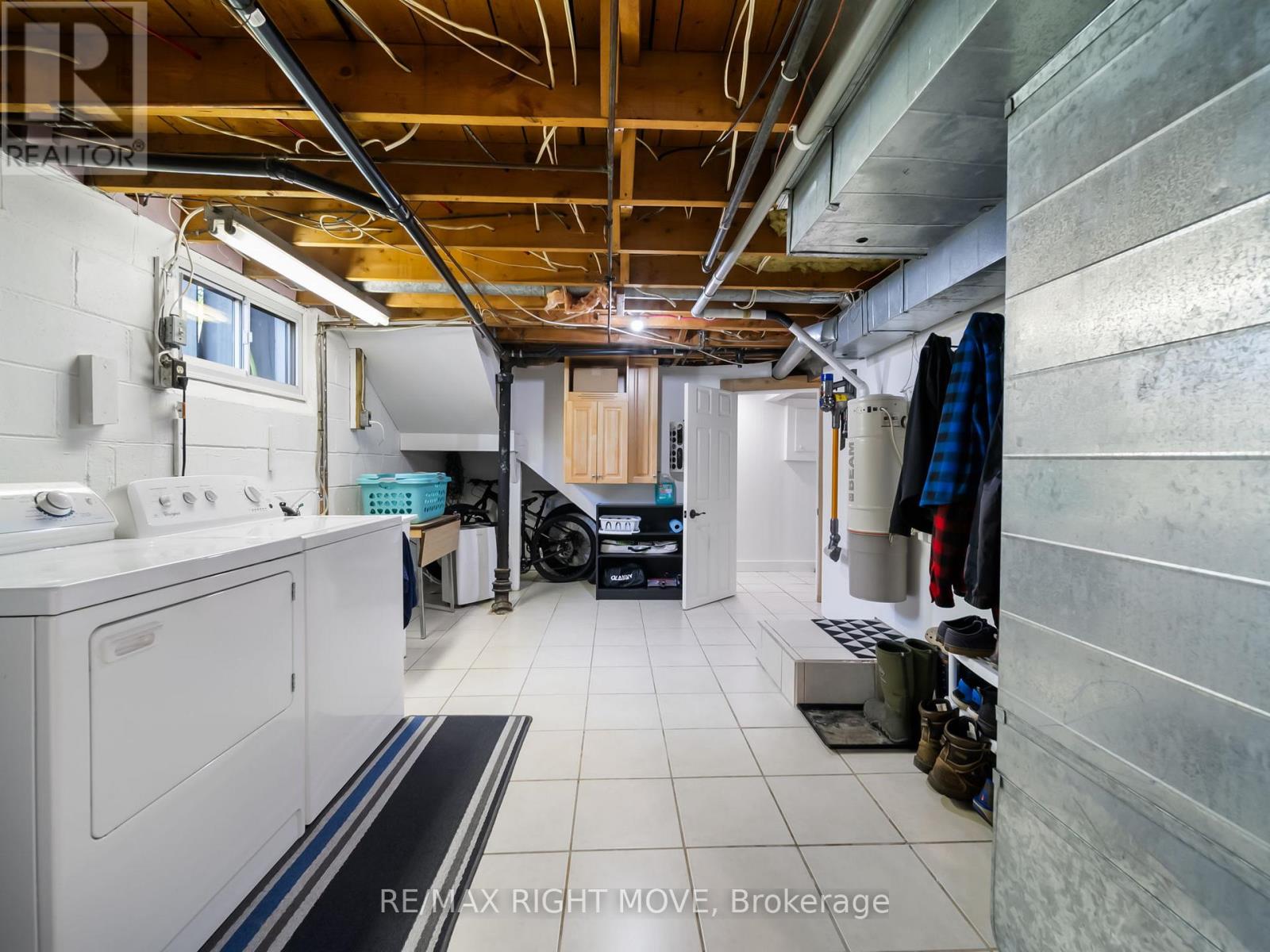 26 Albany Avenue, Orillia, Ontario  L3V 2T5 - Photo 19 - S12183570