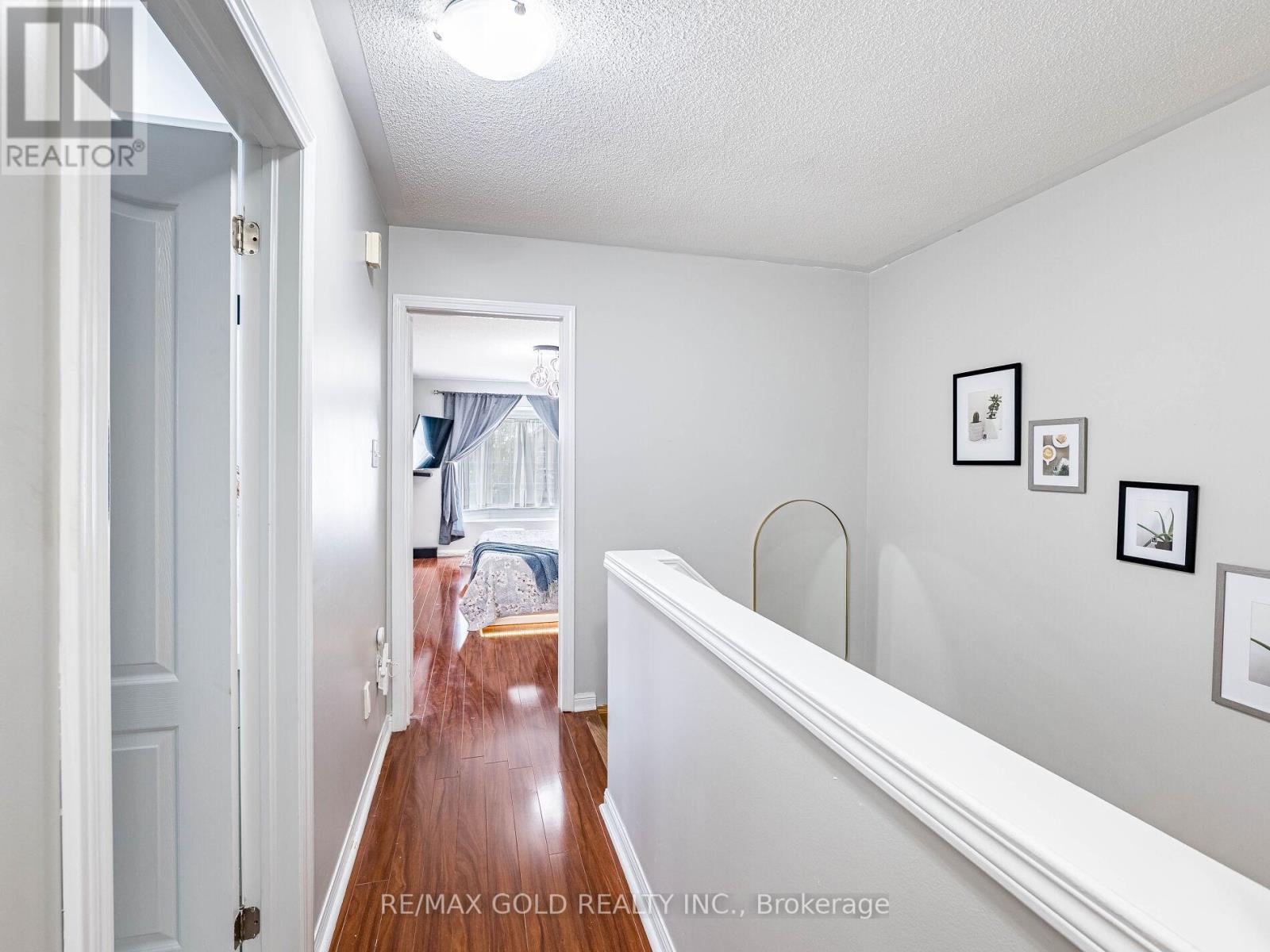 7 Dunlop Court, Brampton, Ontario  L6X 4Z8 - Photo 30 - W12183546