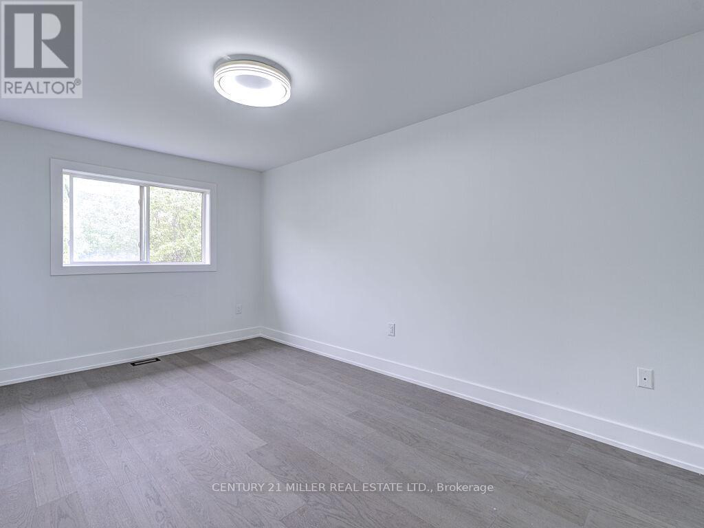 373 Ravineview Way, Oakville, Ontario  L6H 6S5 - Photo 26 - W12183549