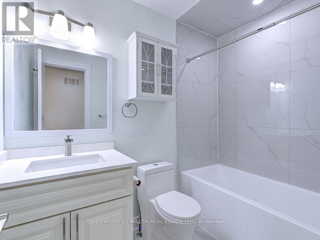 373 Ravineview Way, Oakville, Ontario  L6H 6S5 - Photo 35 - W12183549