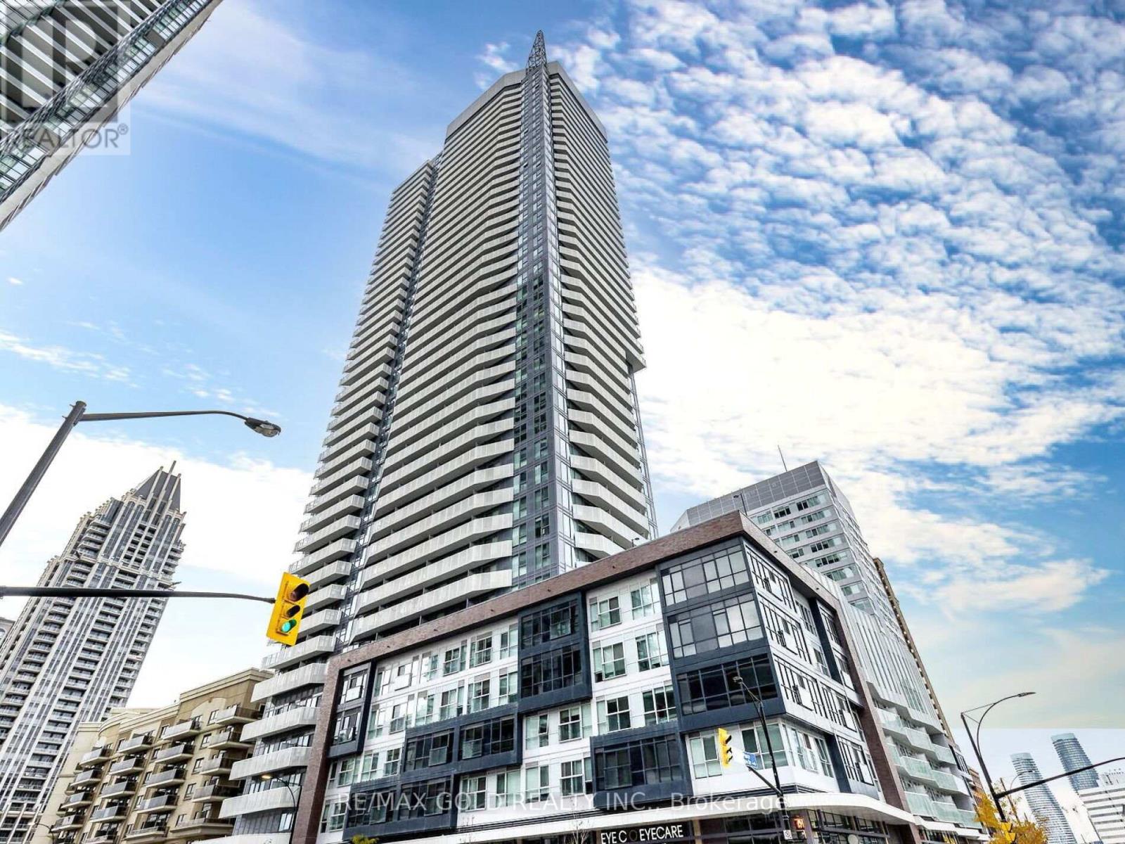3705 - 4065 CONFEDERATION PARKWAY, Mississauga, Ontario