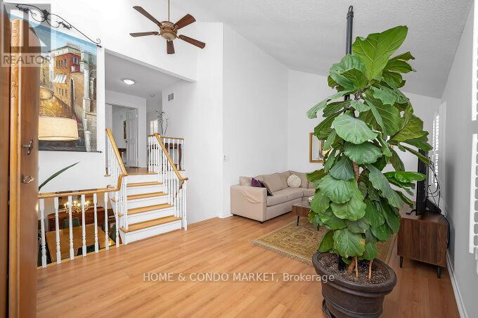74 Rosebud Avenue, Brampton (Downtown Brampton), Ontario  L6X 2W5 - Photo 17 - W12183582