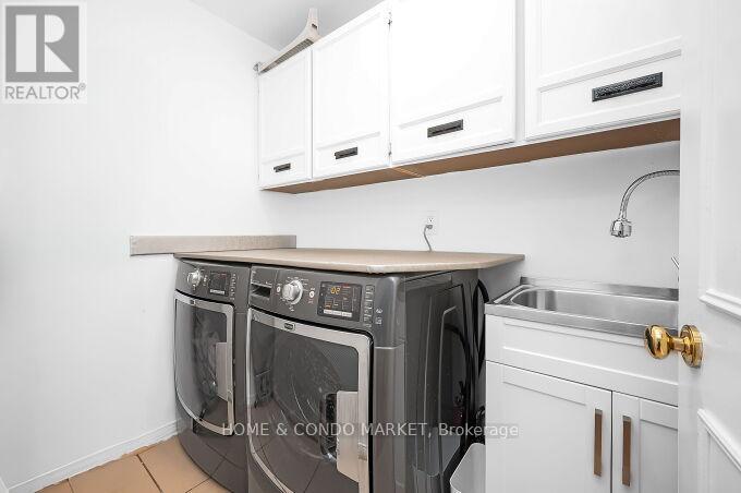 74 Rosebud Avenue, Brampton (Downtown Brampton), Ontario  L6X 2W5 - Photo 20 - W12183582
