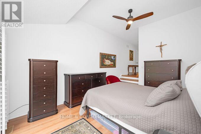 74 Rosebud Avenue, Brampton (Downtown Brampton), Ontario  L6X 2W5 - Photo 23 - W12183582