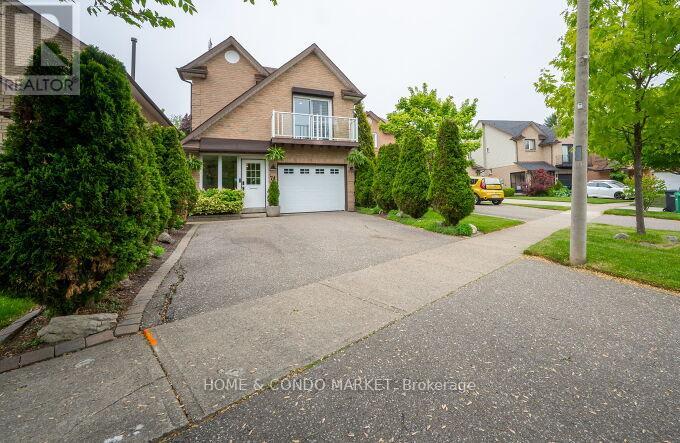74 Rosebud Avenue, Brampton, Ontario  L6X 2W5 - Photo 3 - W12183582