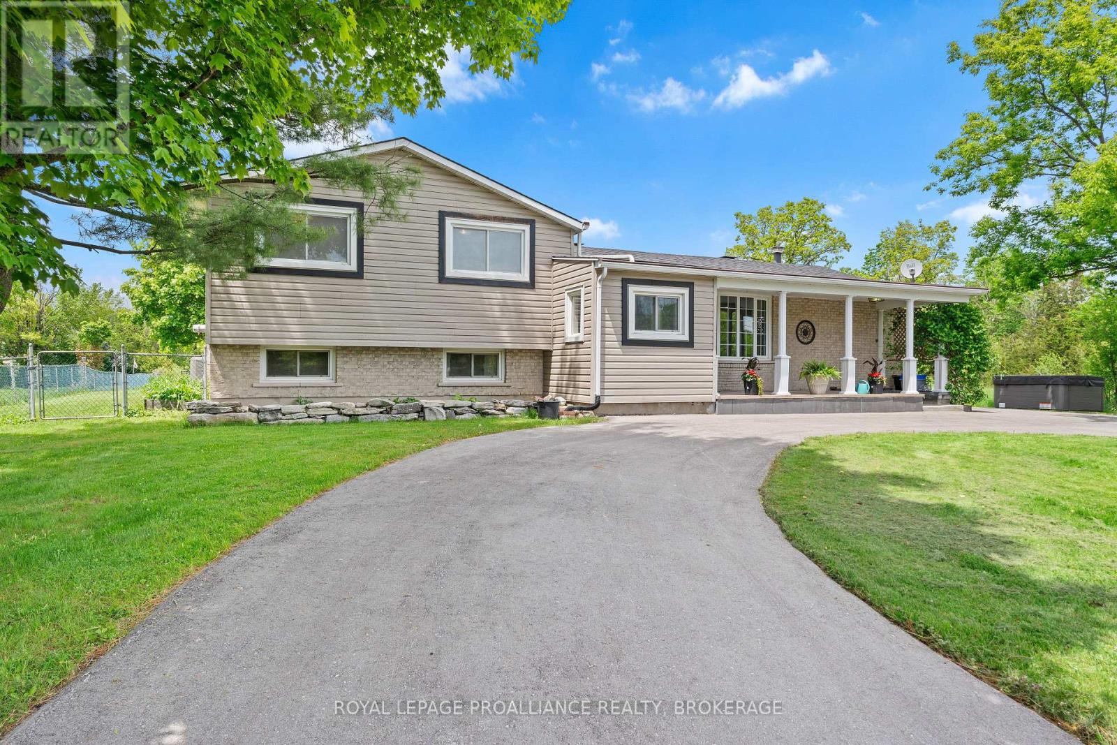 2069 Cole Hill Road, Kingston, Ontario  K0H 1S0 - Photo 3 - X12183619