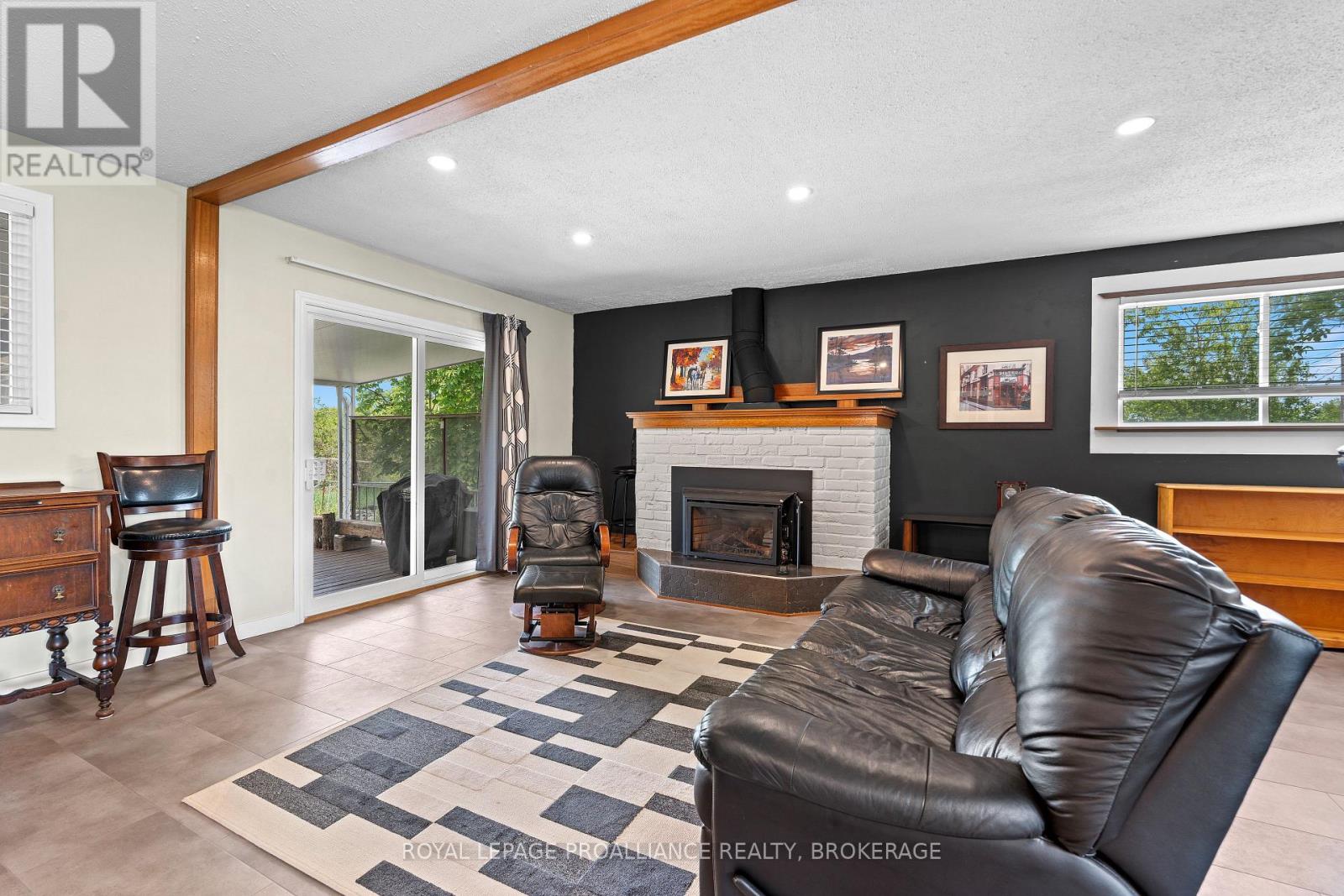 2069 Cole Hill Road, Kingston (City North Of 401), Ontario  K0H 1S0 - Photo 8 - X12183619