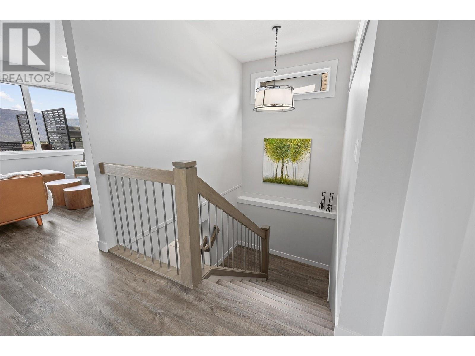 Property at 3361 Aspen Lane image 4