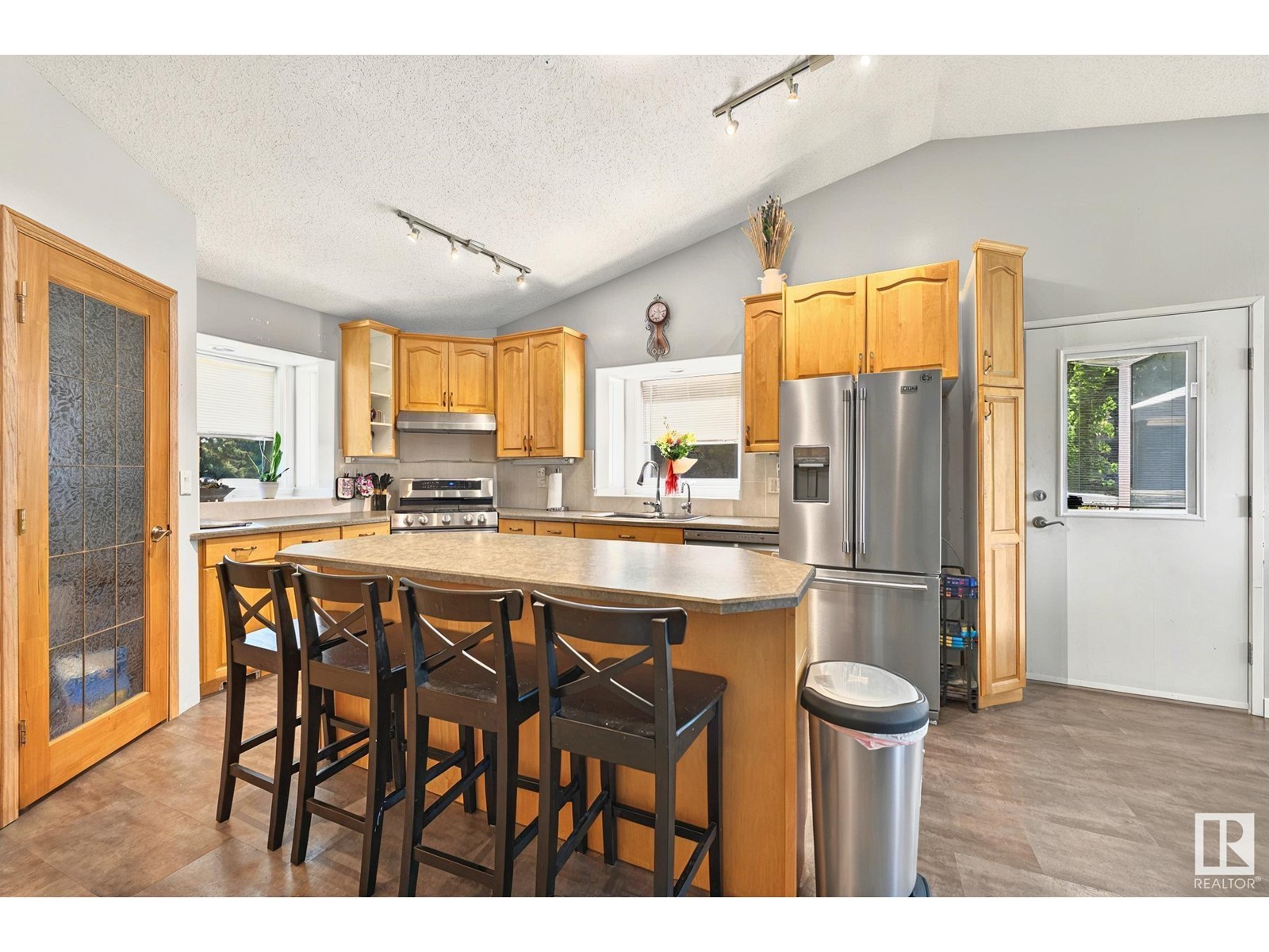 Property at 22 52212 RGE ROAD 274 image 4