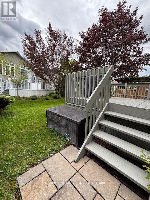 60 Sable Run Drive, Ottawa, Ontario  K2S 1W7 - Photo 30 - X12183627