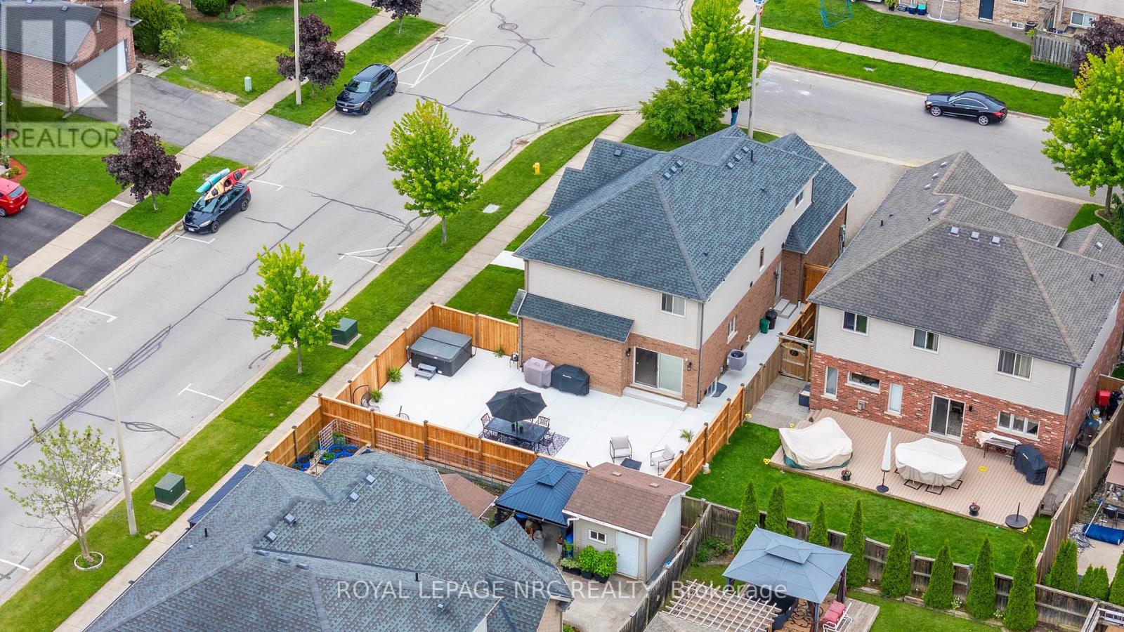 168 Tuliptree Road, Thorold (Confederation Heights), Ontario  L2V 5E6 - Photo 38 - X12183611