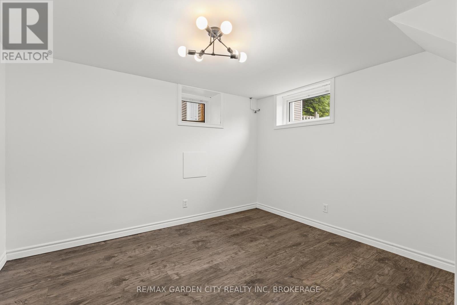 529 Bunting Road, St. Catharines (Bunting/linwell), Ontario  L2M 3A7 - Photo 25 - X12183613