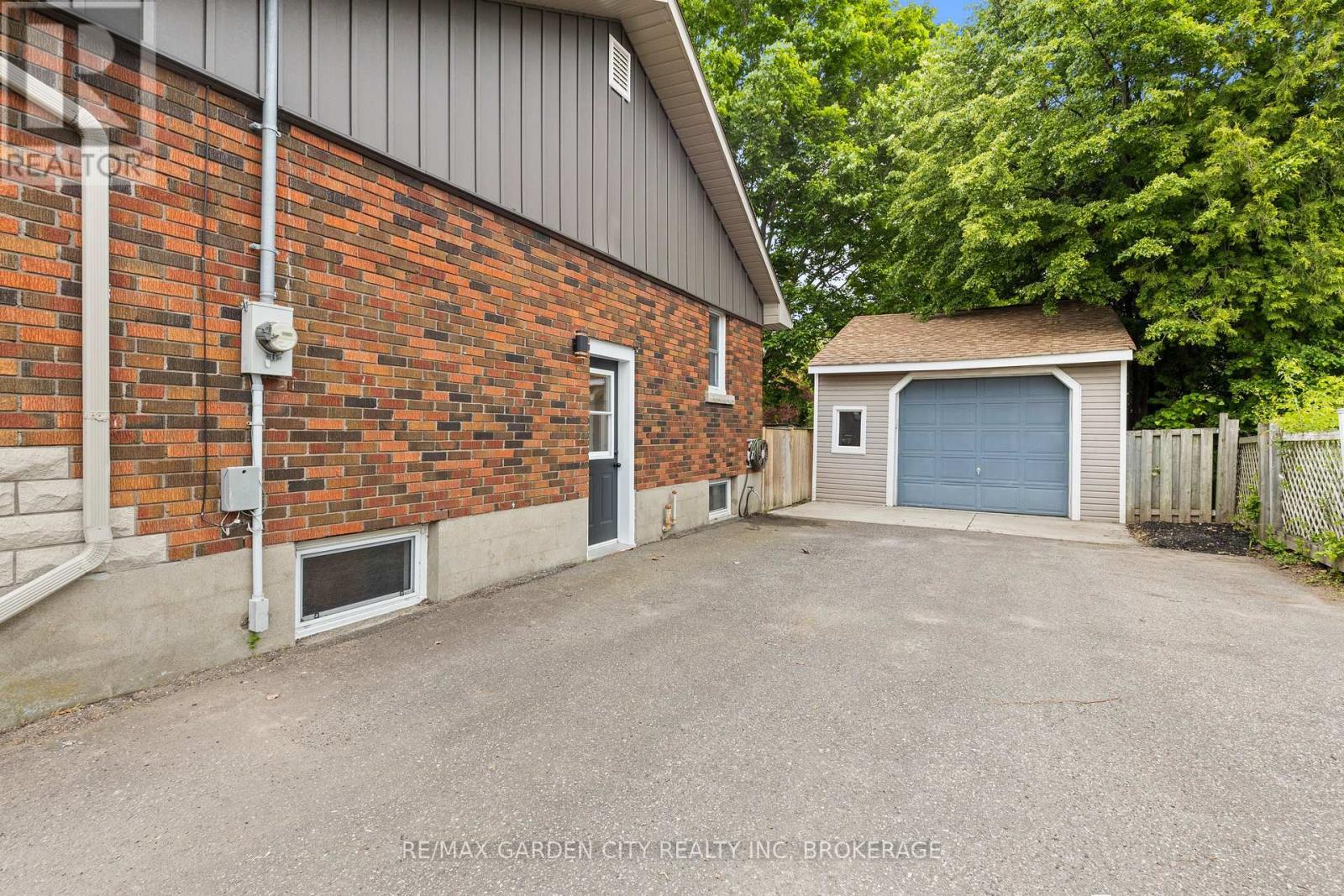 529 Bunting Road, St. Catharines (Bunting/linwell), Ontario  L2M 3A7 - Photo 48 - X12183613