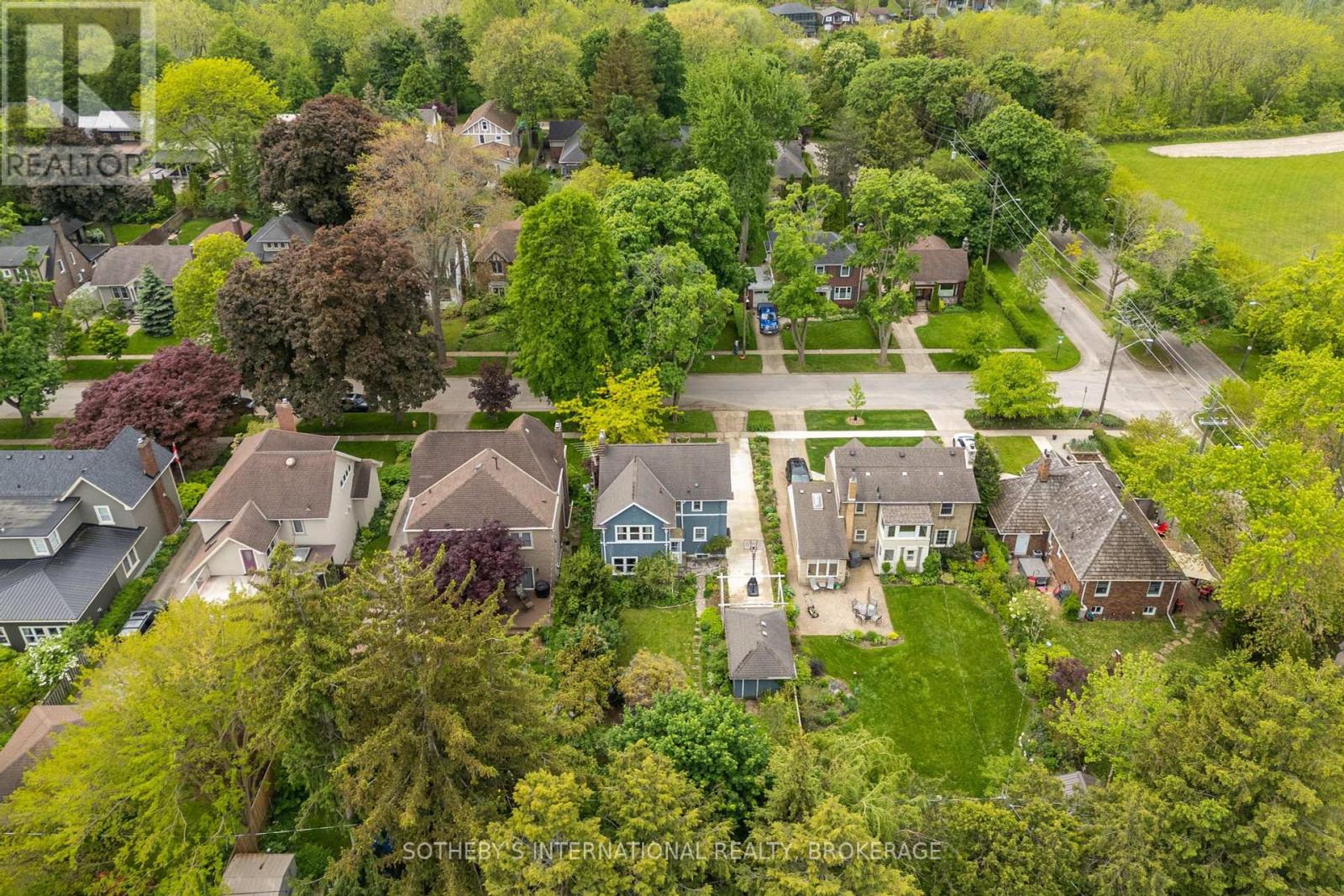 16 Thairs Avenue, St. Catharines, Ontario  L2R 6P1 - Photo 37 - X12183616