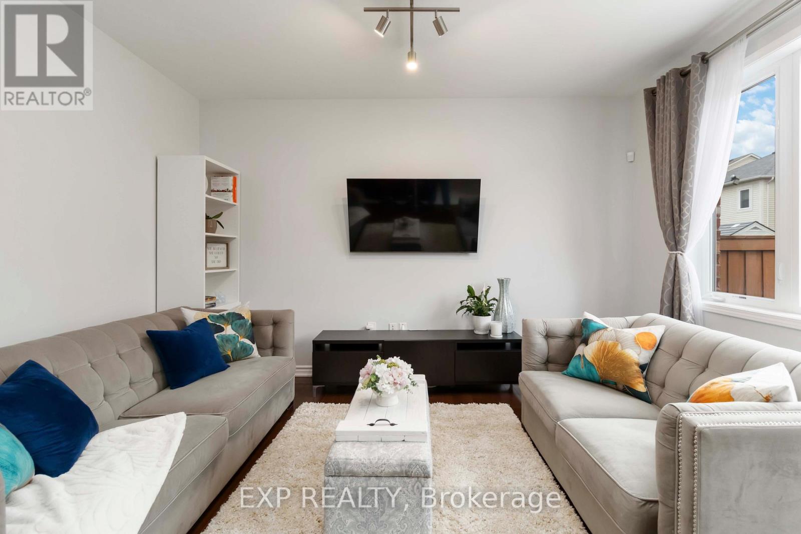 103 Tysonville Circle, Brampton (Northwest Brampton), Ontario  L7A 4B3 - Photo 12 - W12183212
