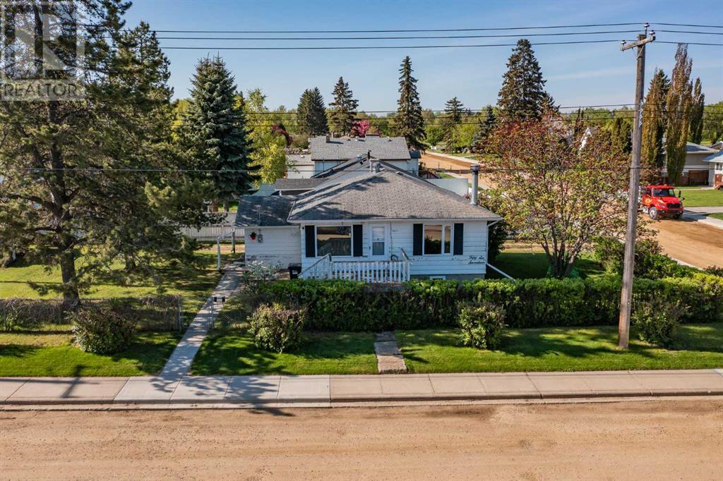 Property at 5617 58A Avenue image 1
