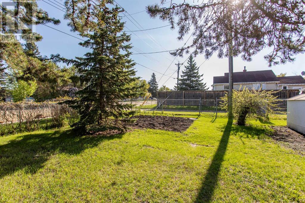 5617 58a Avenue, Red Deer, Alberta  T4V 4V5 - Photo 23 - A2220292