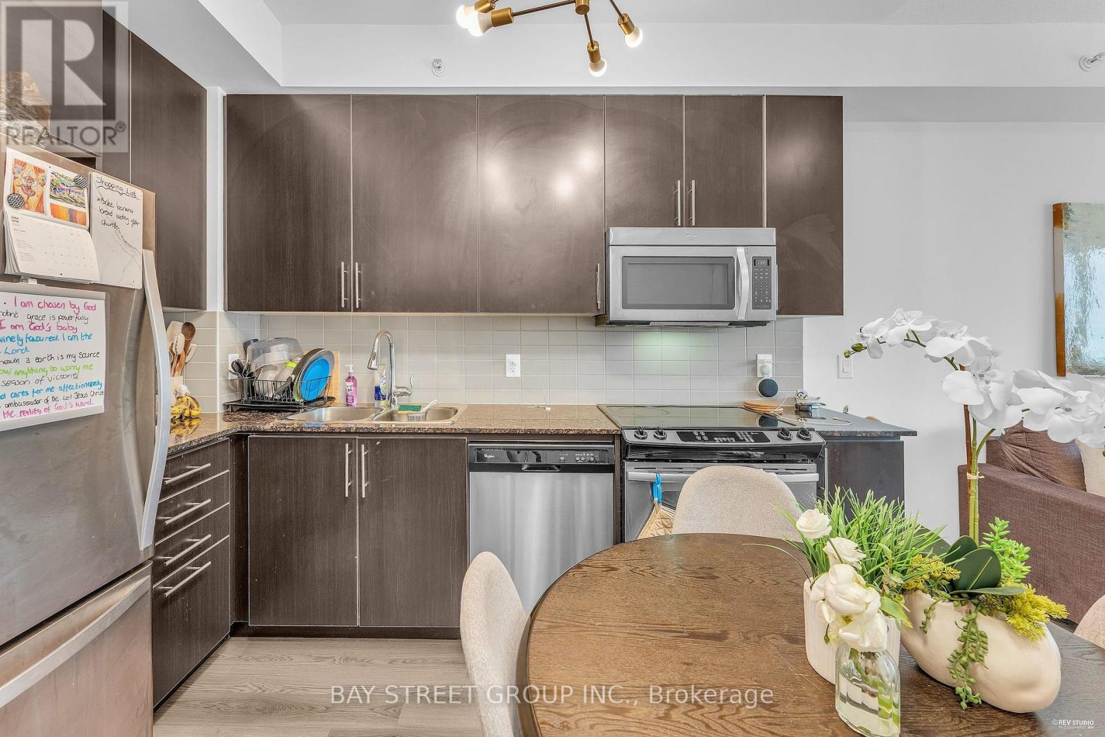 1201 - 60 Berwick Avenue, Toronto, Ontario  M5P 0A3 - Photo 6 - C12183630