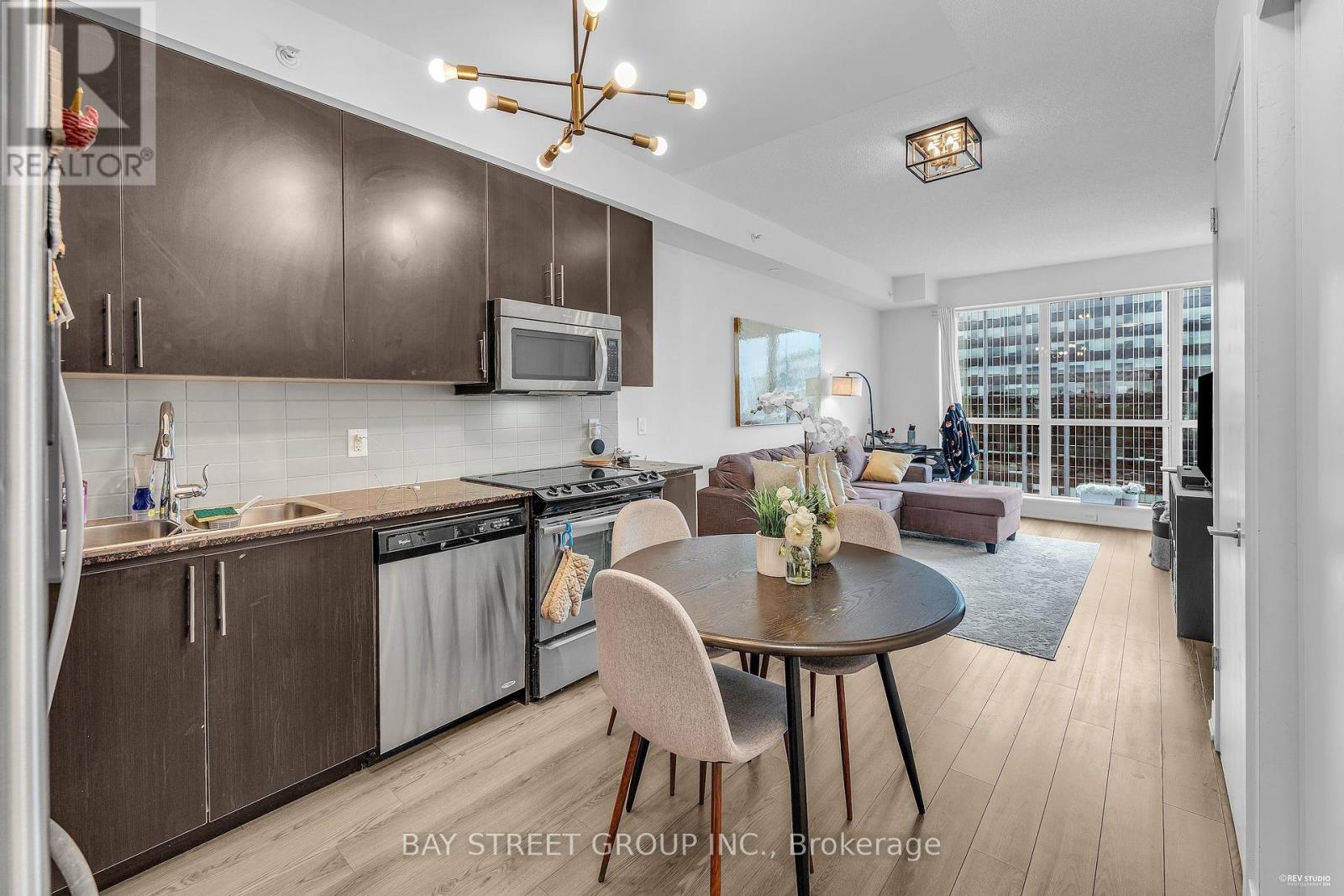 1201 - 60 Berwick Avenue, Toronto, Ontario  M5P 0A3 - Photo 7 - C12183630
