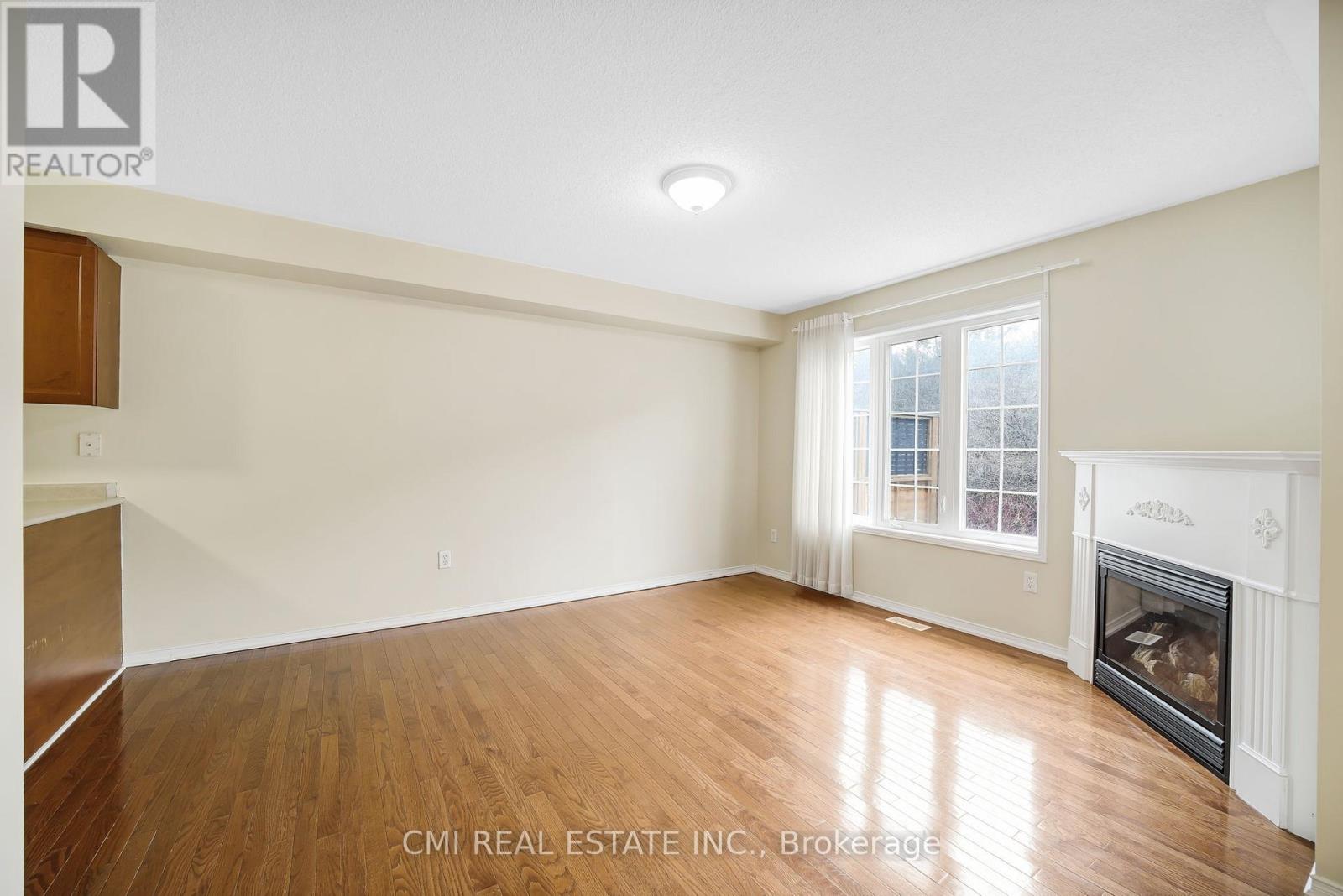 9 Tempo Way, Whitby, Ontario  L1M 1B3 - Photo 6 - E12183610