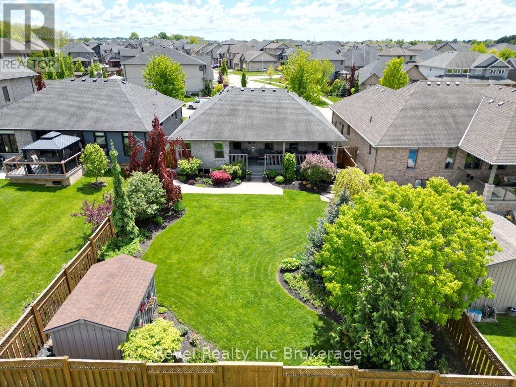165 Juno Crescent, Woodstock, Ontario  N4T 0H6 - Photo 38 - X12183626