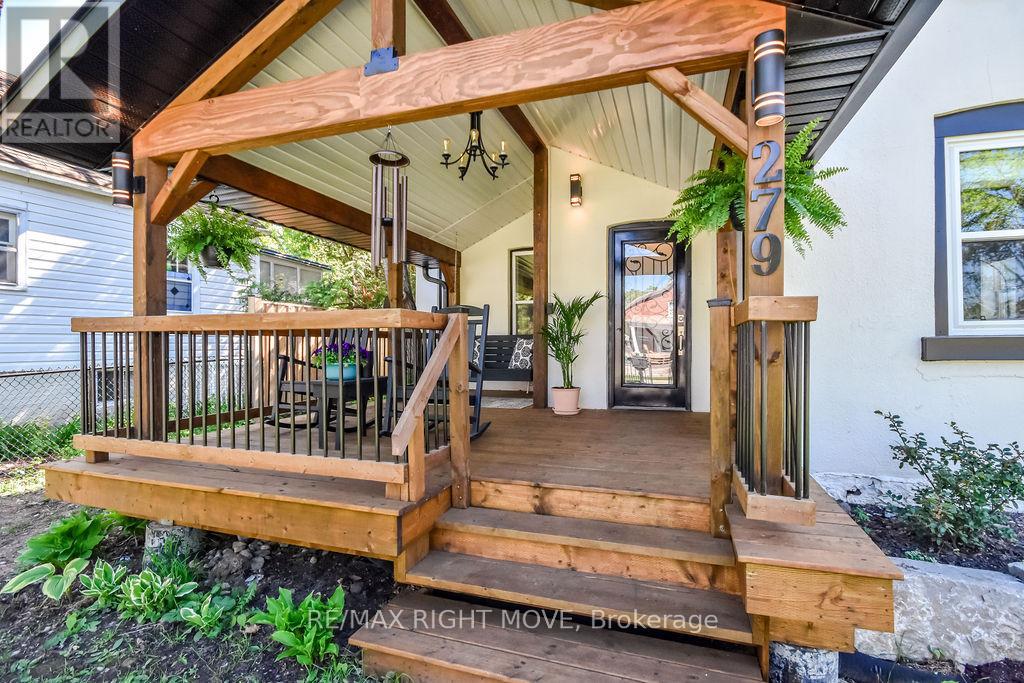 Property at 279 MATCHEDASH STREET N image 5