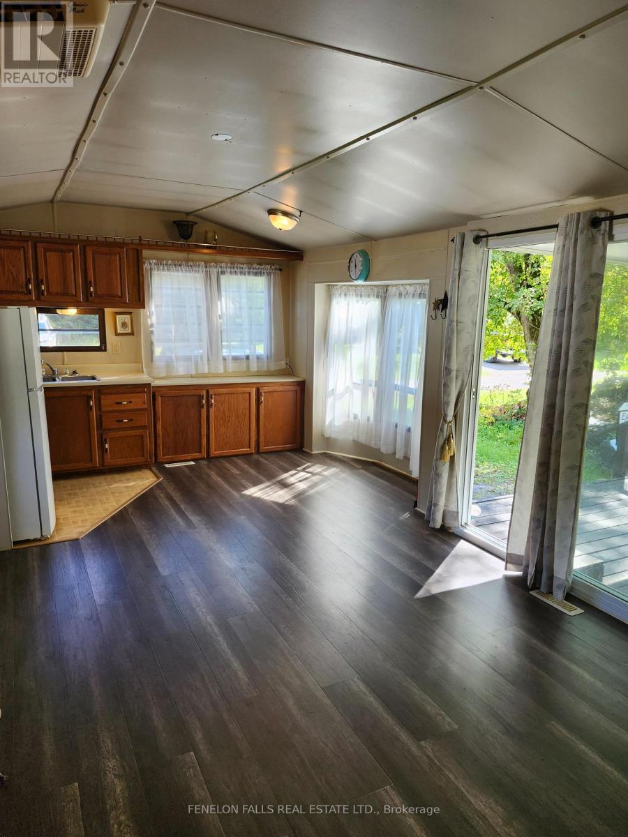 314 - 1802 County Road 121 Road, Kawartha Lakes, Ontario  K0M 1N0 - Photo 5 - X12183654