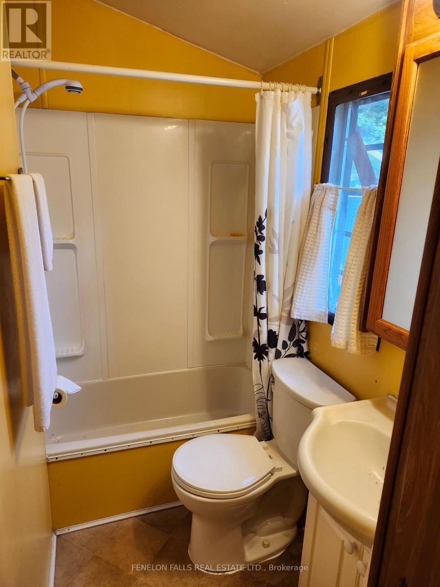 314 - 1802 County Road 121 Road, Kawartha Lakes, Ontario  K0M 1N0 - Photo 9 - X12183654