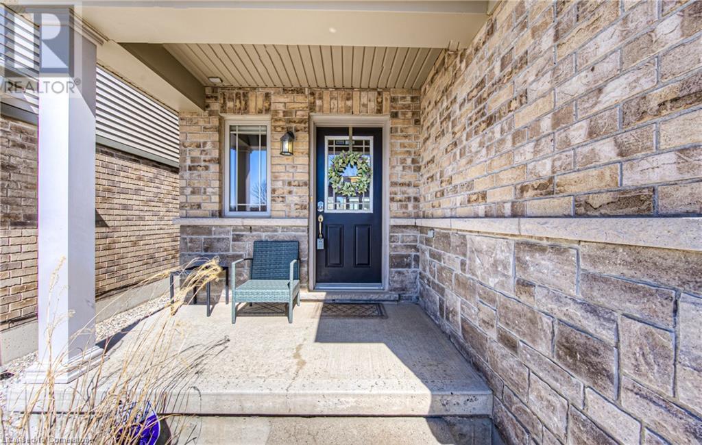 18 Creek Ridge Street, Kitchener, Ontario  N2R 0B5 - Photo 2 - 40733880